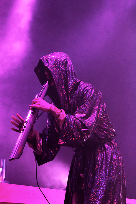 The Knife, pic by Mikala Taylor