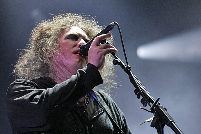 The Cure at Osheaga - pic by Mikala Taylor/backstagerider.com