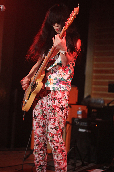 Mariko Doi, Yuck, photo by Mikala Folb